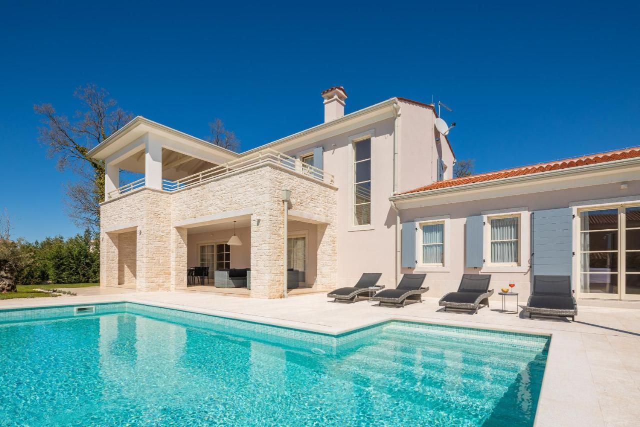 Villa Harmony By Ilc Brtonigla Exteriör bild