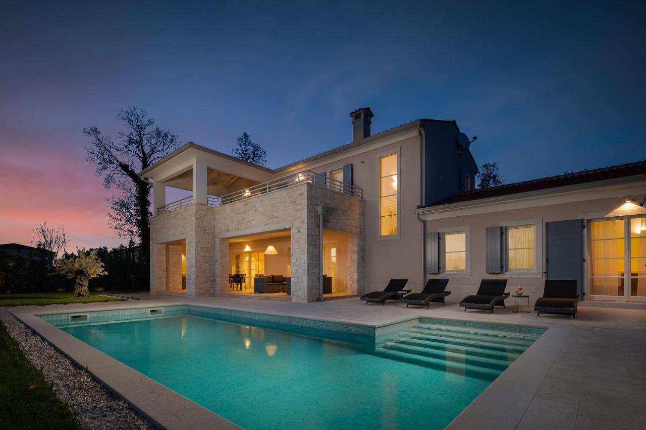 Villa Harmony By Ilc Brtonigla Exteriör bild