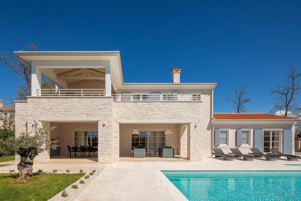 Villa Harmony By Ilc Brtonigla Exteriör bild